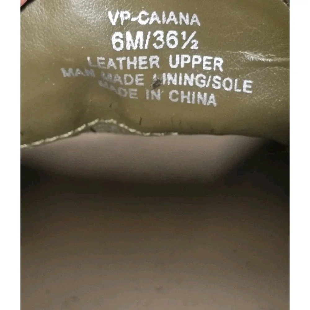 Vince Camuto Carigina Loafers Pumps Croc Leather Heels Olive Size 6